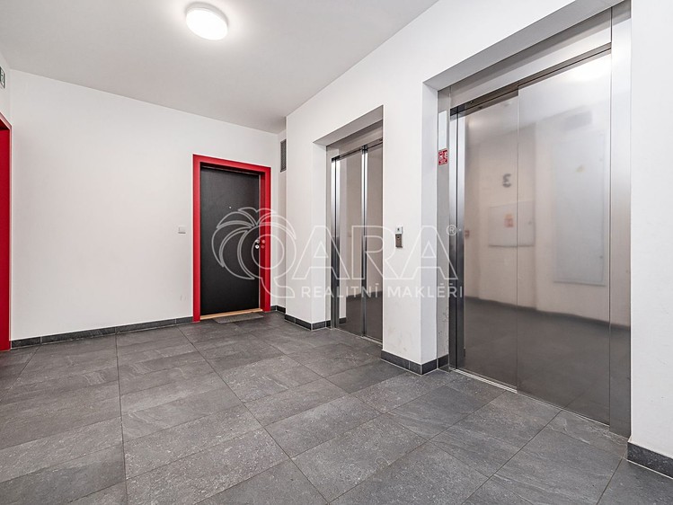 Wohnung 2+kk zum Kauf, 63 m² (24 von 26)