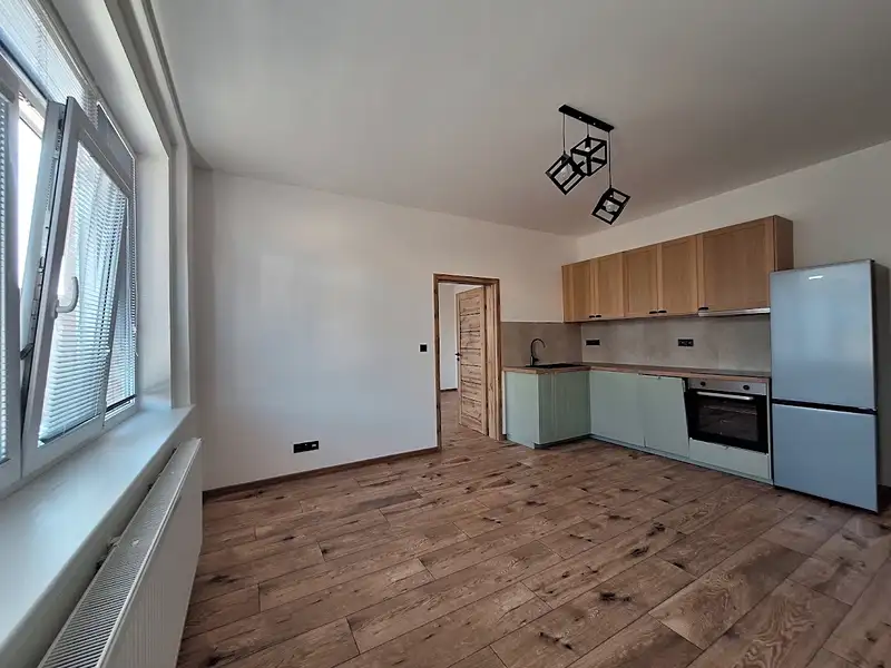 Pronájem bytu 2+kk 50 m², Praha – náhled fotky 3