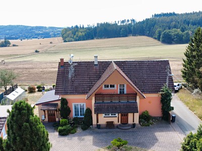 Prodej  rodinného domu 148 m², pozemek 915 m²