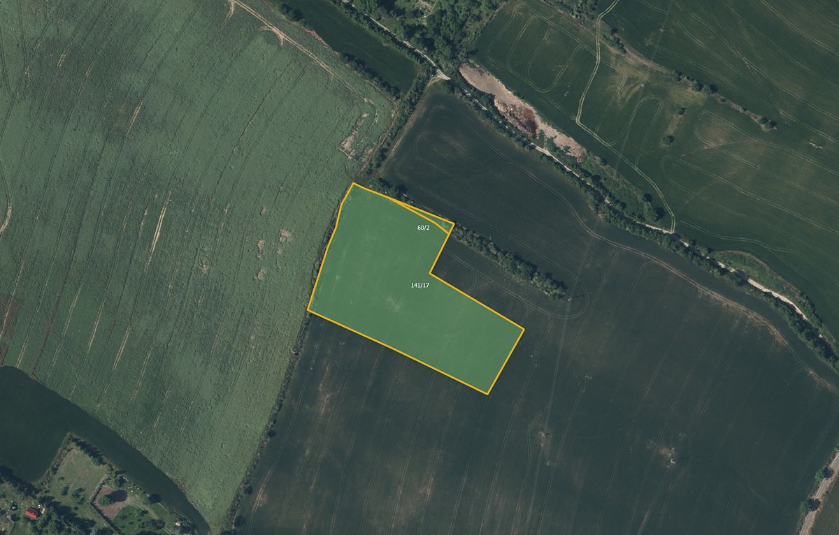 Prodej pole 4697 m²