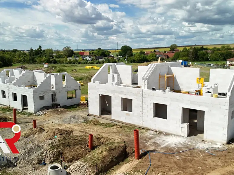 Prodej rodinného domu 109 m², pozemek 327 m², Bohdalice-Pavlovice – náhled fotky 1