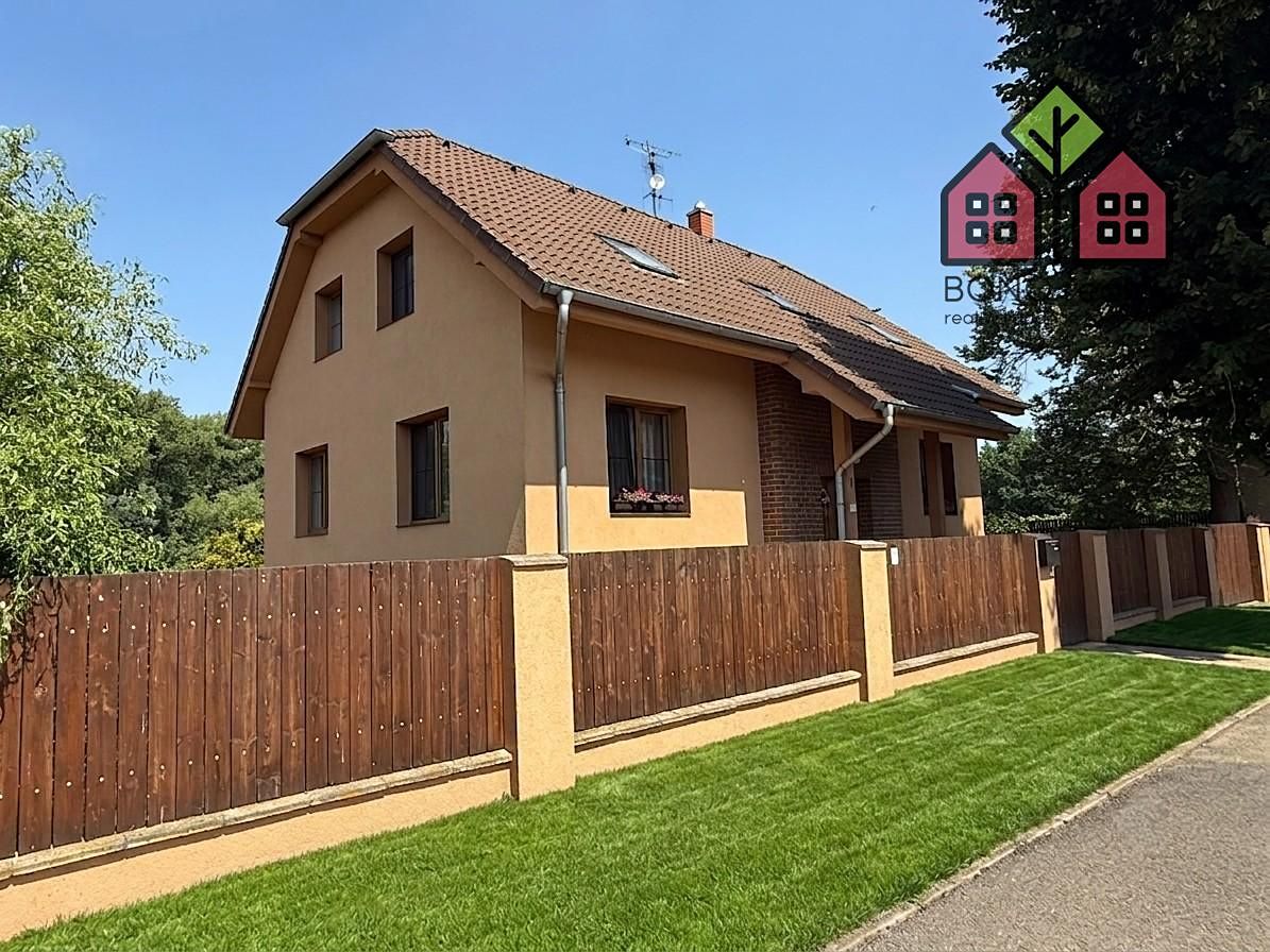 Prodej vícegeneračního domu 230 m², pozemek 939 m²