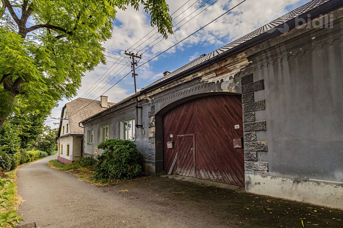 Prodej rodinného domu 100 m², pozemek 1251 m² – fotografie 2