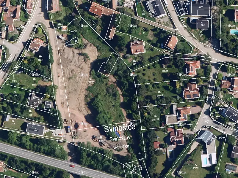 Prodej stavebního pozemku 3903 m², Svinošice – náhled fotky 3