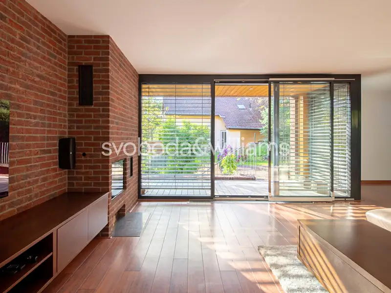 Prodej rodinného domu 230 m², pozemek 2058 m², Kuřim – náhled fotky 3