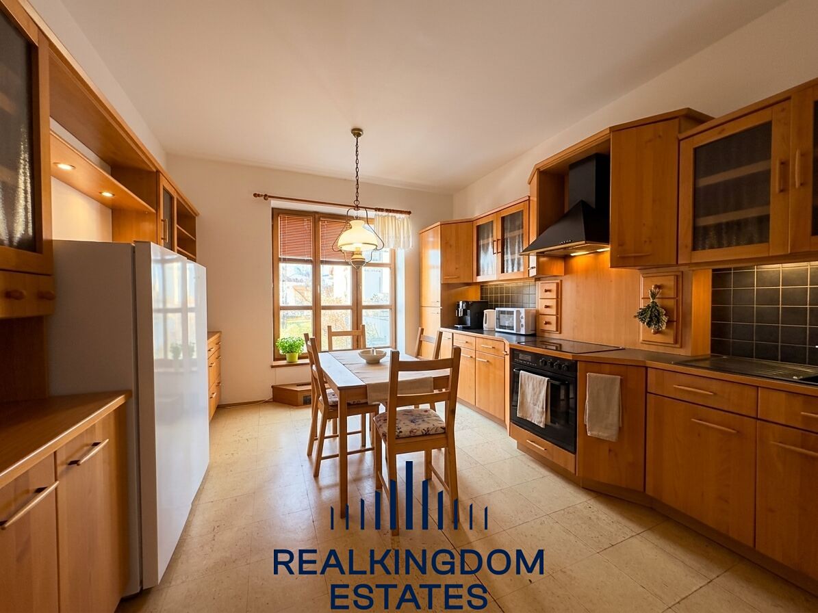 Pronájem bytu pokoje 25 m² – fotografie 2
