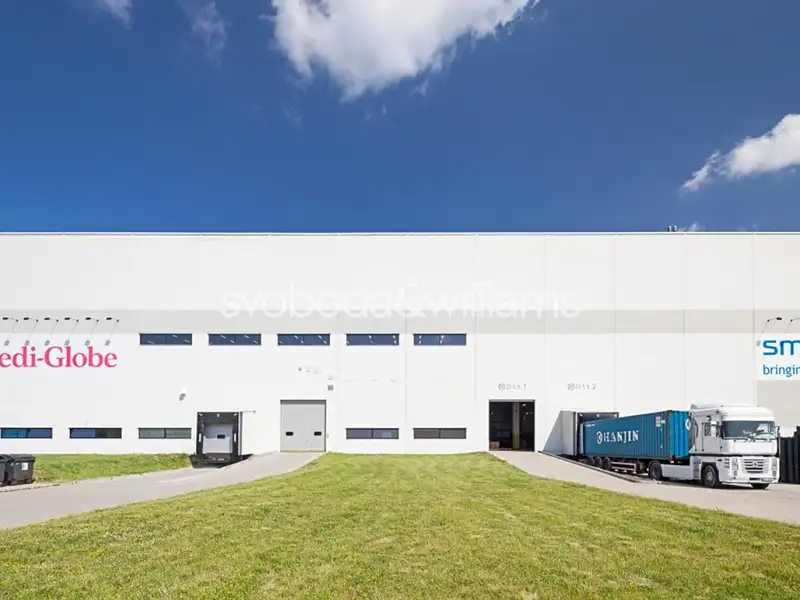 Pronájem skladového prostoru 1579 m², Hranice – náhled fotky 1