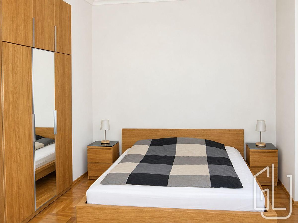 Pronájem bytu 2+kk 62 m² – fotografie 3