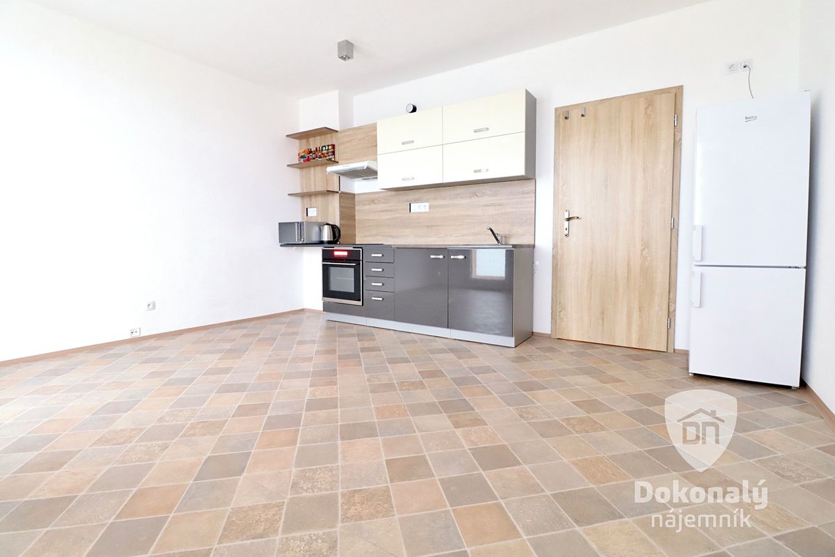 Pronájem bytu 1+kk 27 m²
