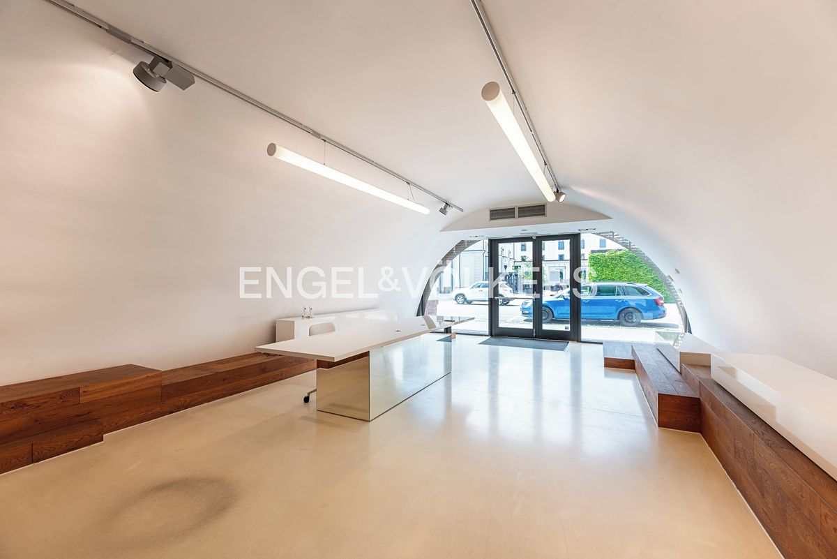 Pronájem obchodního prostoru 250 m² – fotografie 3