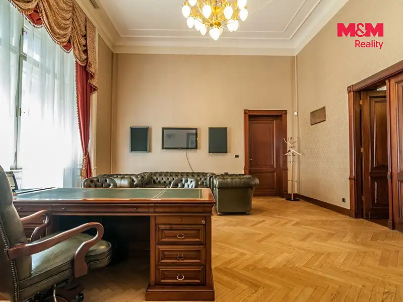 Prodej kanceláře 664 m², Praha – náhled fotky 3