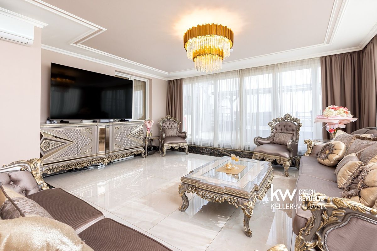 Prodej bytu 4+kk 183 m² – fotografie 3