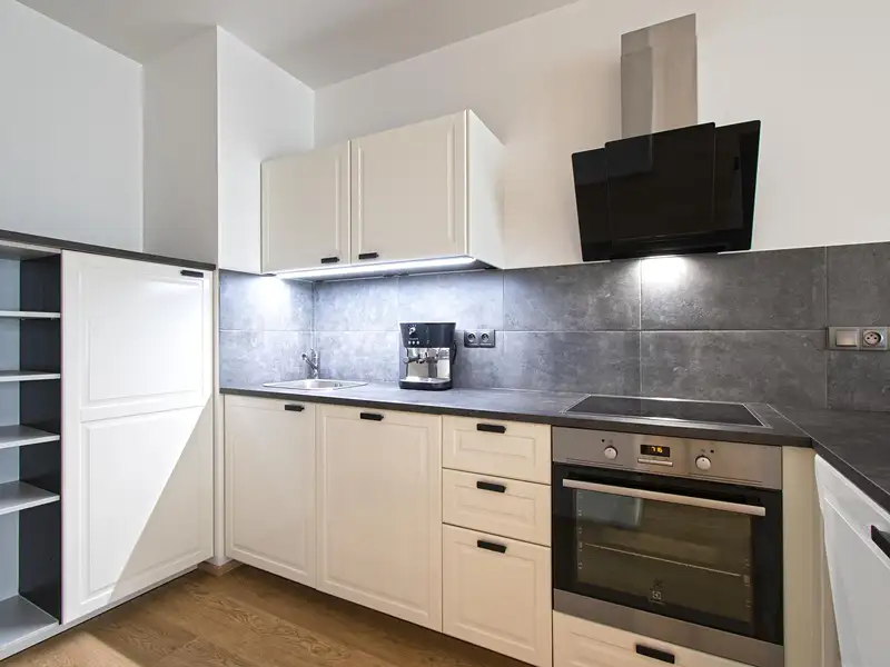 Pronájem bytu 2+kk, 49 m², Praha 4, Praha