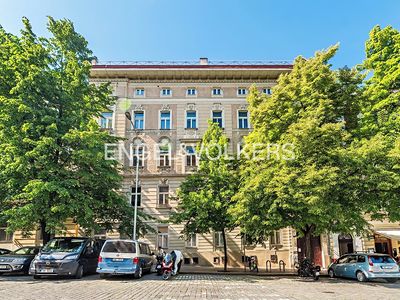 Pronájem obchodního prostoru 155 m²
