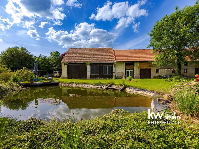 Prodej rodinného domu 151 m², pozemek 9515 m², Dobřív – náhled fotky 3