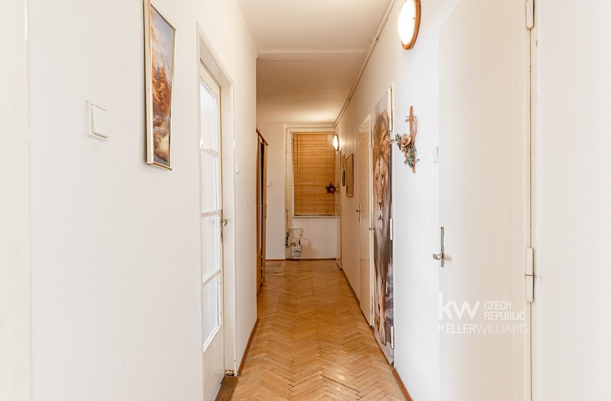 Pronájem bytu 4+kk 80 m² – fotografie 4