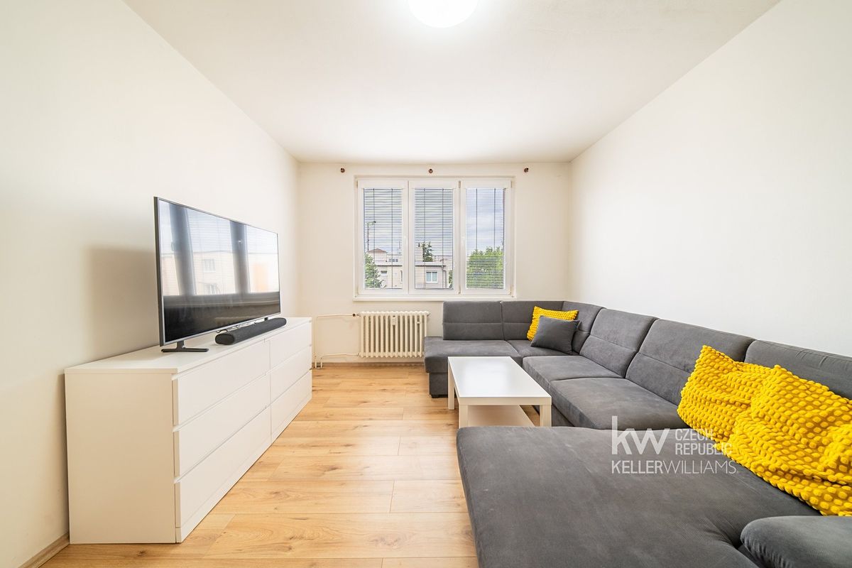 Prodej bytu 2+1 62 m² – fotografie 2