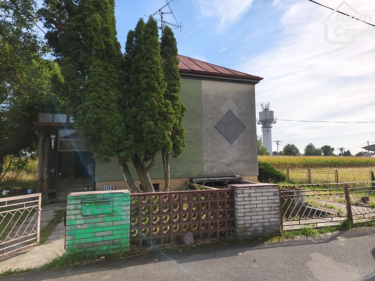 Prodej rodinného domu 536 m², pozemek 2112 m² – fotografie 3