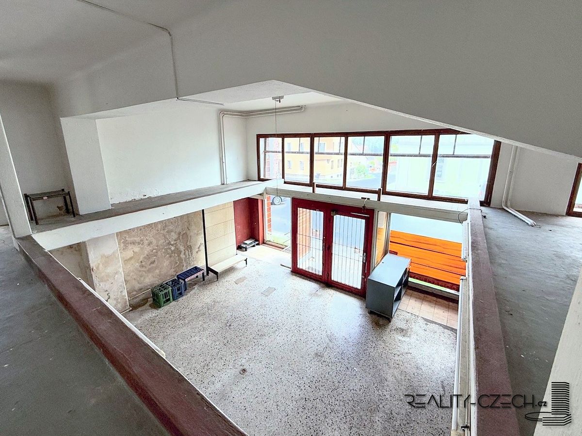 Prodej obchodního prostoru 62 m² – fotografie 4