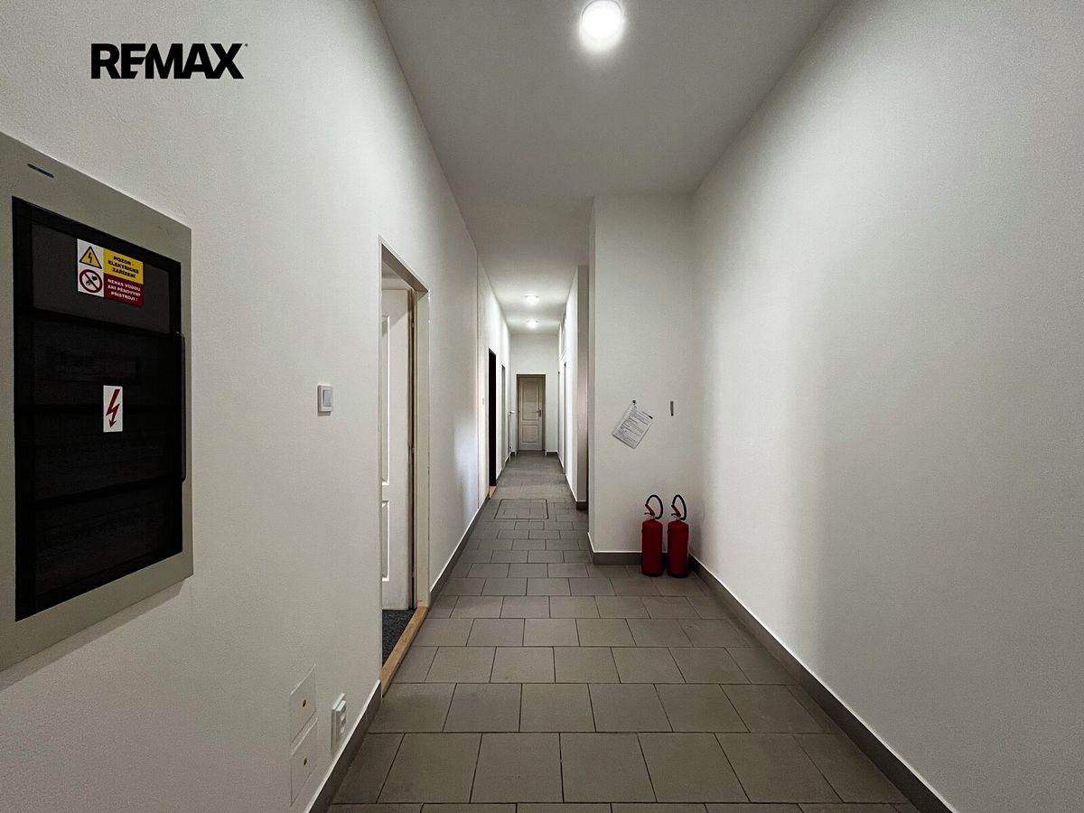 Pronájem bytu pokoje 15 m² – fotografie 2
