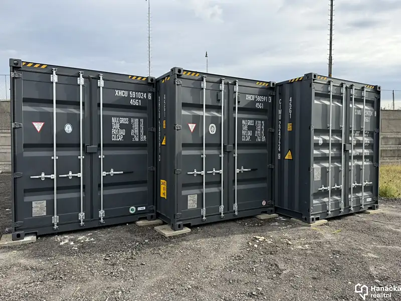 Pronájem garáže 29 m², Bystřice pod Hostýnem – náhled fotky 2