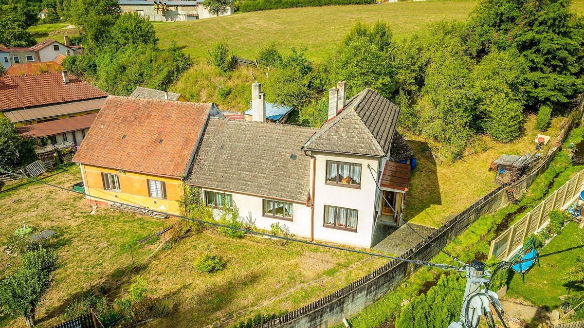Prodej rodinného domu 91 m², pozemek 811 m² – fotografie 3