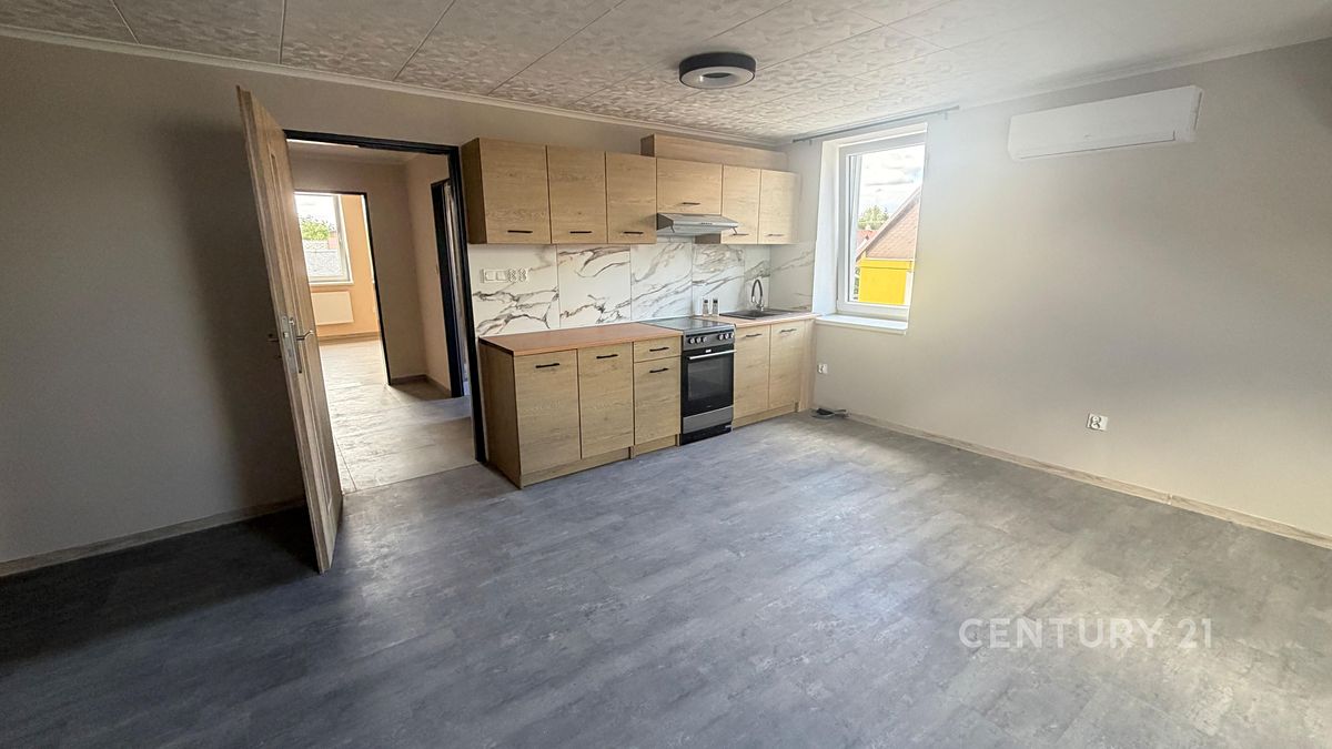 Pronájem bytu 3+kk 64 m² – fotografie 2