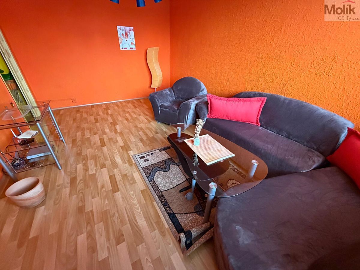 Prodej bytu 2+1 57 m² – fotografie 2