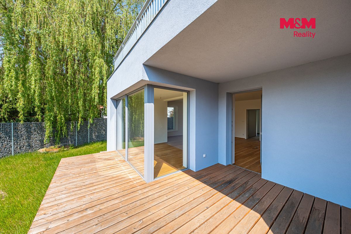 Prodej rodinného domu 135 m², pozemek 289 m² – fotografie 2