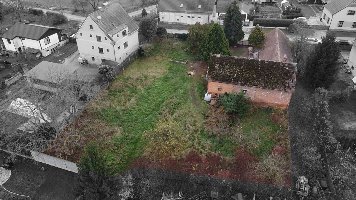 Prodej rodinného domu 230 m², pozemek 1587 m² – fotografie 3