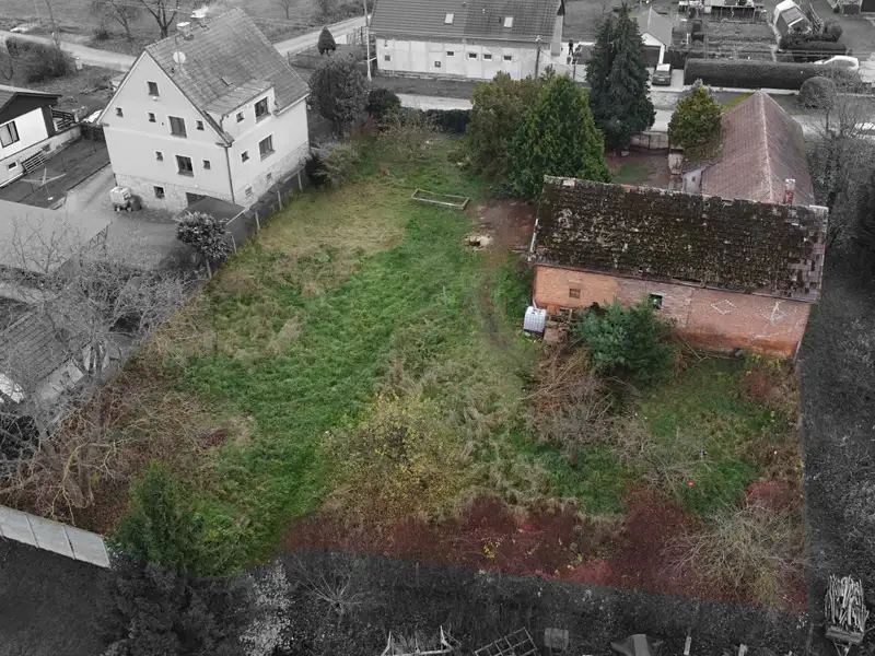 Prodej rodinného domu 230 m², pozemek 1587 m², Nechanice – náhled fotky 3