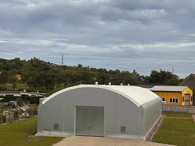 Pronájem skladového prostoru 600 m²