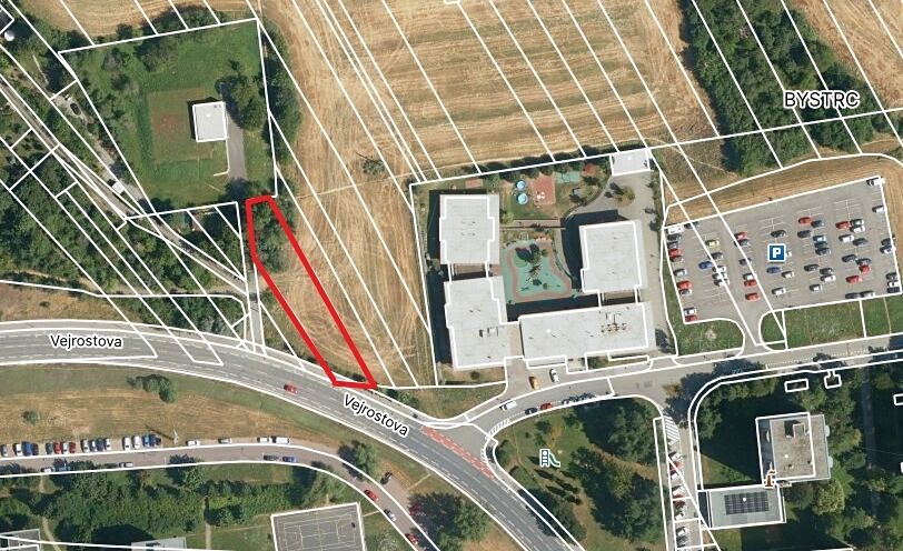 Prodej komerčního pozemku 915 m² – fotografie 2