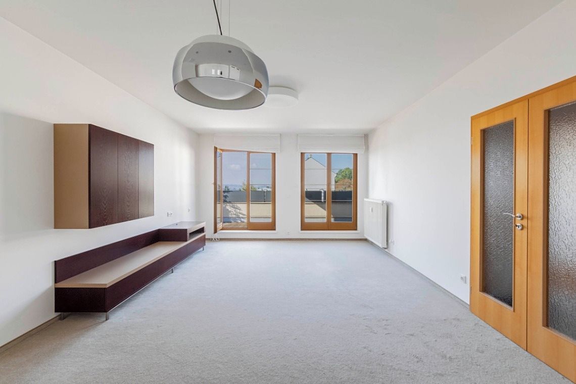 Pronájem bytu 3+kk 73 m² – fotografie 2