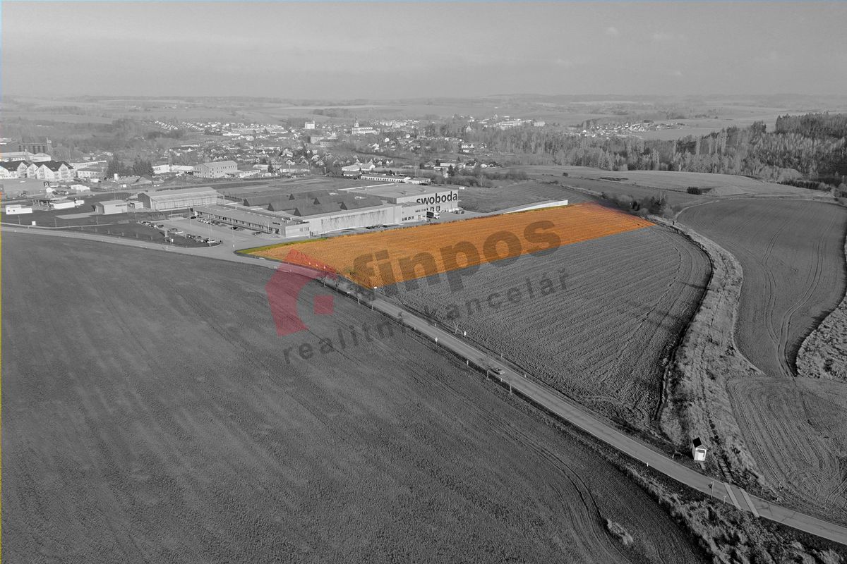 Prodej komerčního pozemku 17370 m²