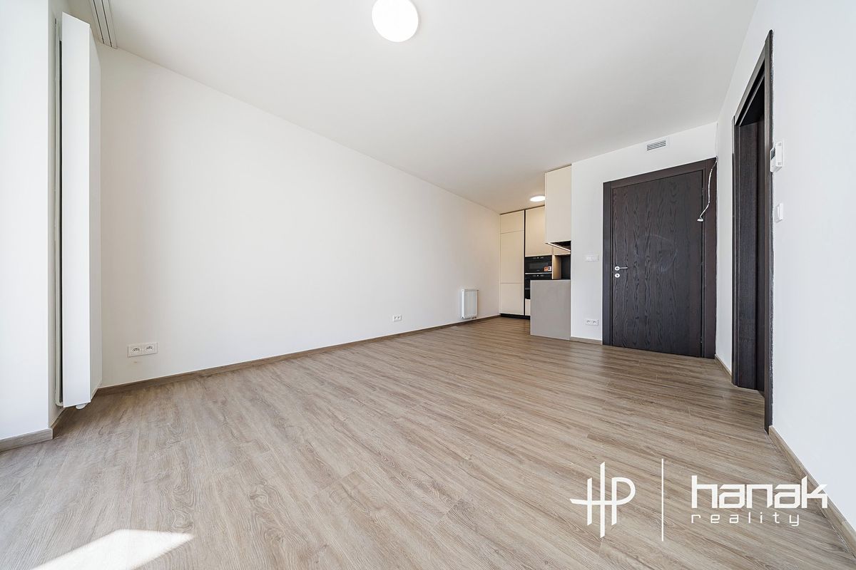 Pronájem bytu 2+kk 71 m² – fotografie 5