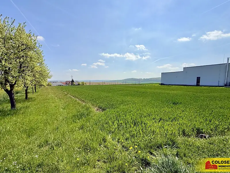 Prodej stavebního pozemku 3940 m², Fryšták – náhled fotky 2