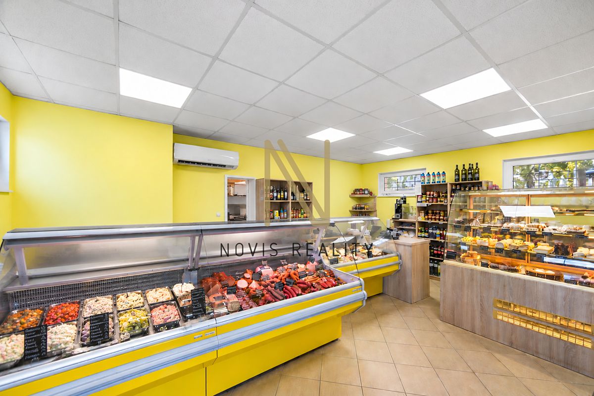 Prodej obchodního prostoru 103 m² – fotografie 4