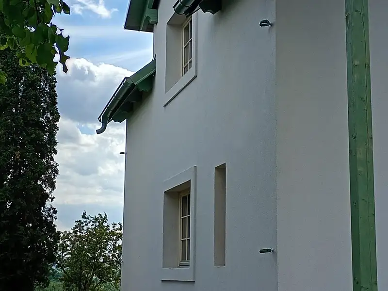 Prodej rodinného domu 56 m², pozemek 1833 m², Dolní Kounice – náhled fotky 3