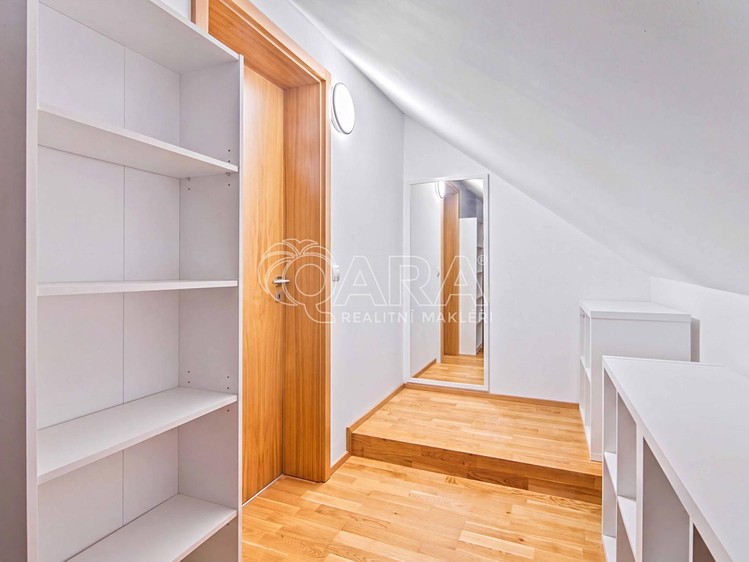 Wohnung 3+kk zum Kauf, 119 m² (21 von 25)