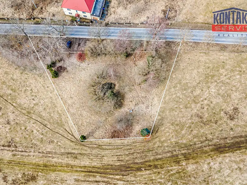 Prodej stavebního pozemku 1821 m², Horní Planá – náhled fotky 3