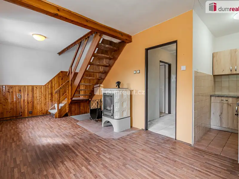 Prodej rodinného domu 72 m², pozemek 351 m², Louňovice – náhled fotky 3