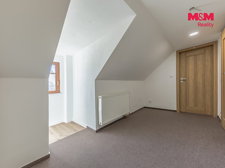 Prodej komerčního prostoru, 450 m² (21 z 26)