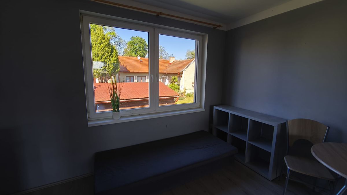 Pronájem bytu 1+kk 39 m² – fotografie 3