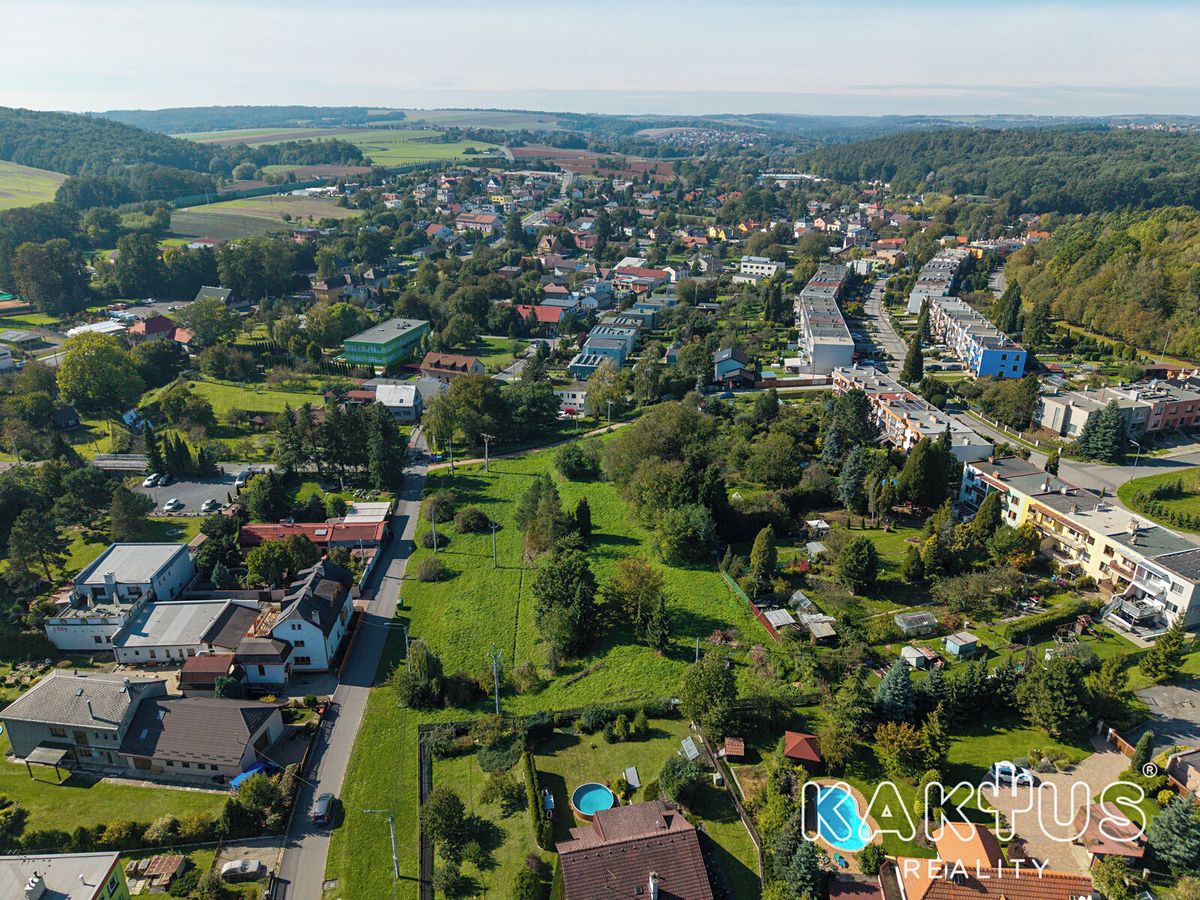 Prodej stavebního pozemku 4729 m² – fotografie 4