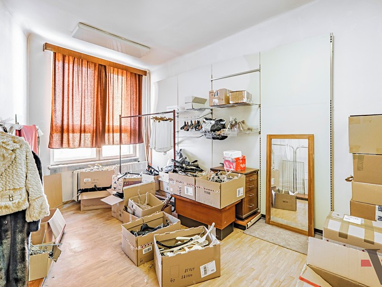 Prodej komerčního prostoru, 716 m² (16 z 26)