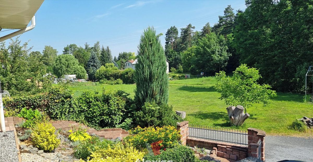Prodej rodinného domu 330 m², pozemek 600 m² – fotografie 3