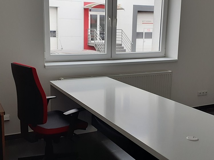 Gewerbefläche zur Miete, 135 m² (4 von 6)