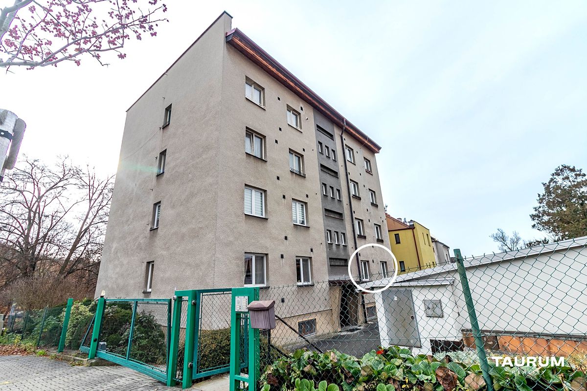 Pronájem bytu 3+kk 82 m²