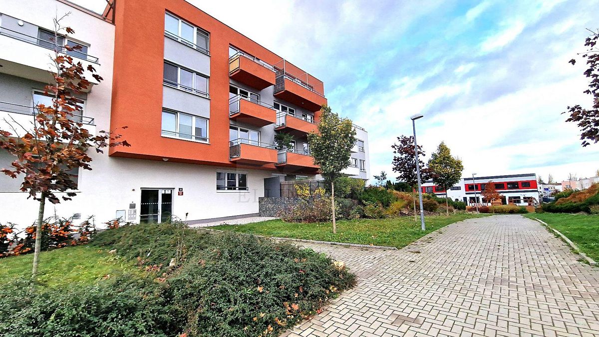 Pronájem bytu 2+kk 59 m²